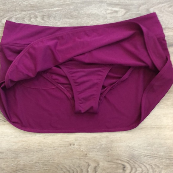 Athleta Tidal Skirt like new! - Picture 6 of 15